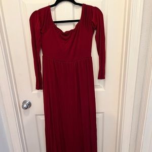 Maternity dress. Pink blush brand. Size M used once for maternity photo shoot.
